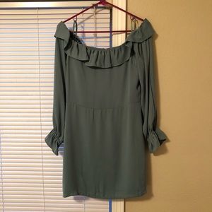 Long cut-out sleeve light forest green dress